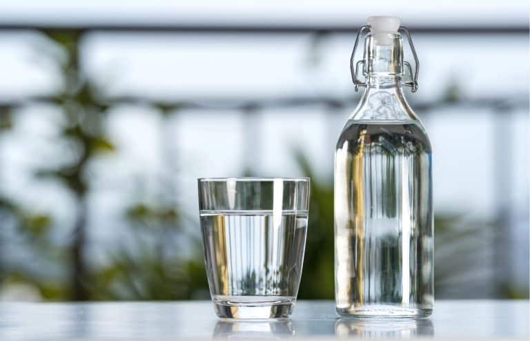 comment nettoyer une bouteille en verre