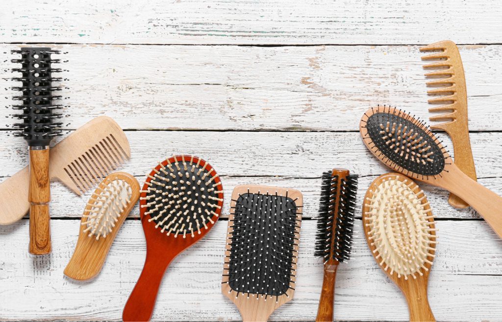 nettoyage brosse cheveux
