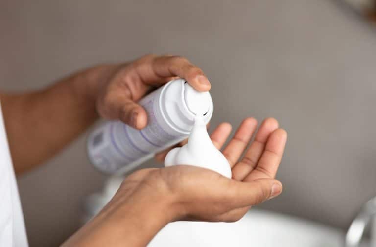 utilisation mousse à raser ménage
