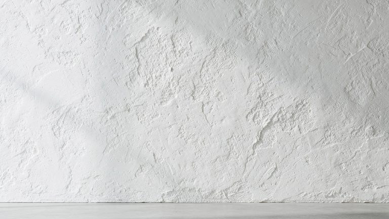 Ce que la chaux fait vraiment aux murs en été
